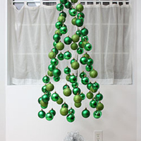 User Error: DIY Tree-less Christmas Tree