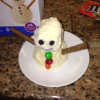 FailWin: Walgreens Serving Suggestion Snowman