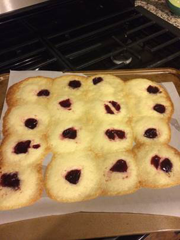 Pinterest Fail Raspberry Almond Shortbread result