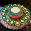 Pinterest Fail Wreath Cake Centerpiece result