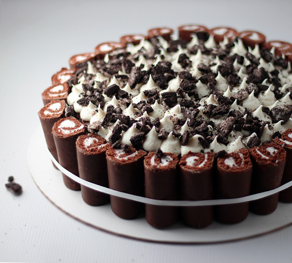 Pinterest Fail Swiss Roll Cake Disaster! inspiration