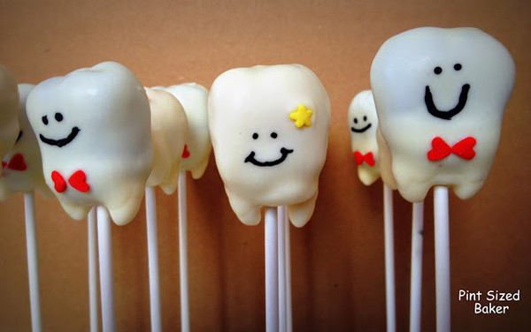 Pinterest Fail Tooth Cake Pops inspiration