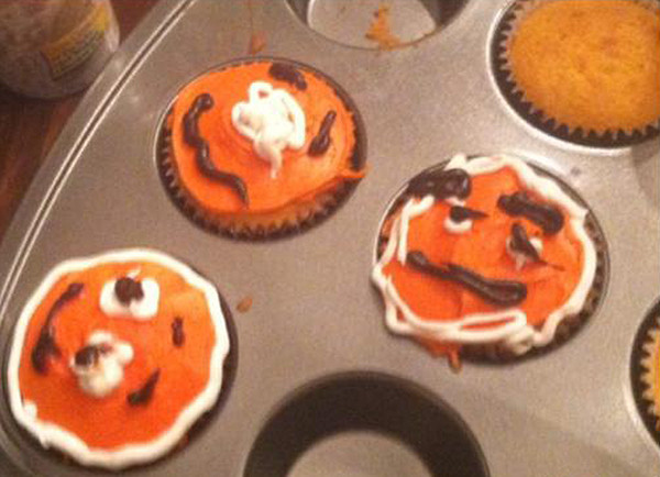 Pinterest Fail Nemo Cupcakes result