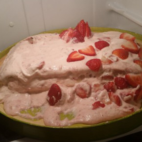 Pinterest Fail Strawberry Cheesecake Cake result